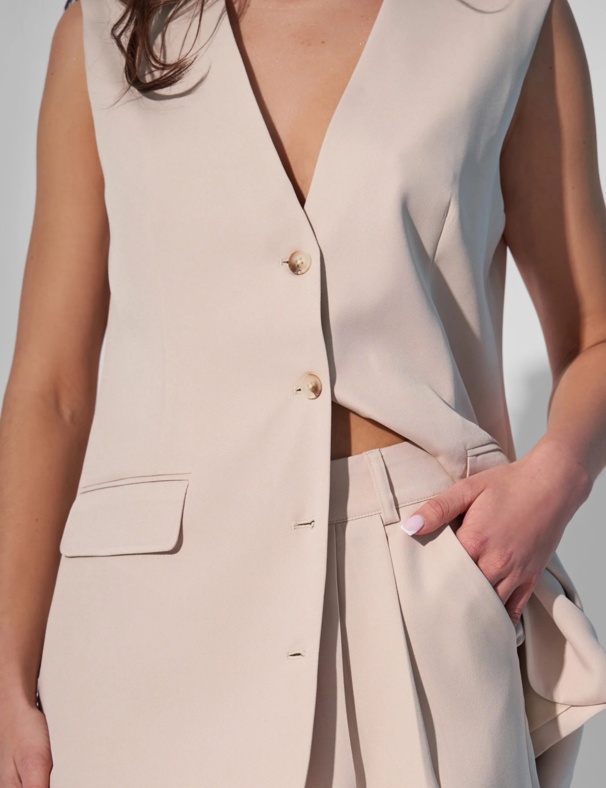 Kaiia Tailored Longline Sleeveless Blazer Co-ord Cream