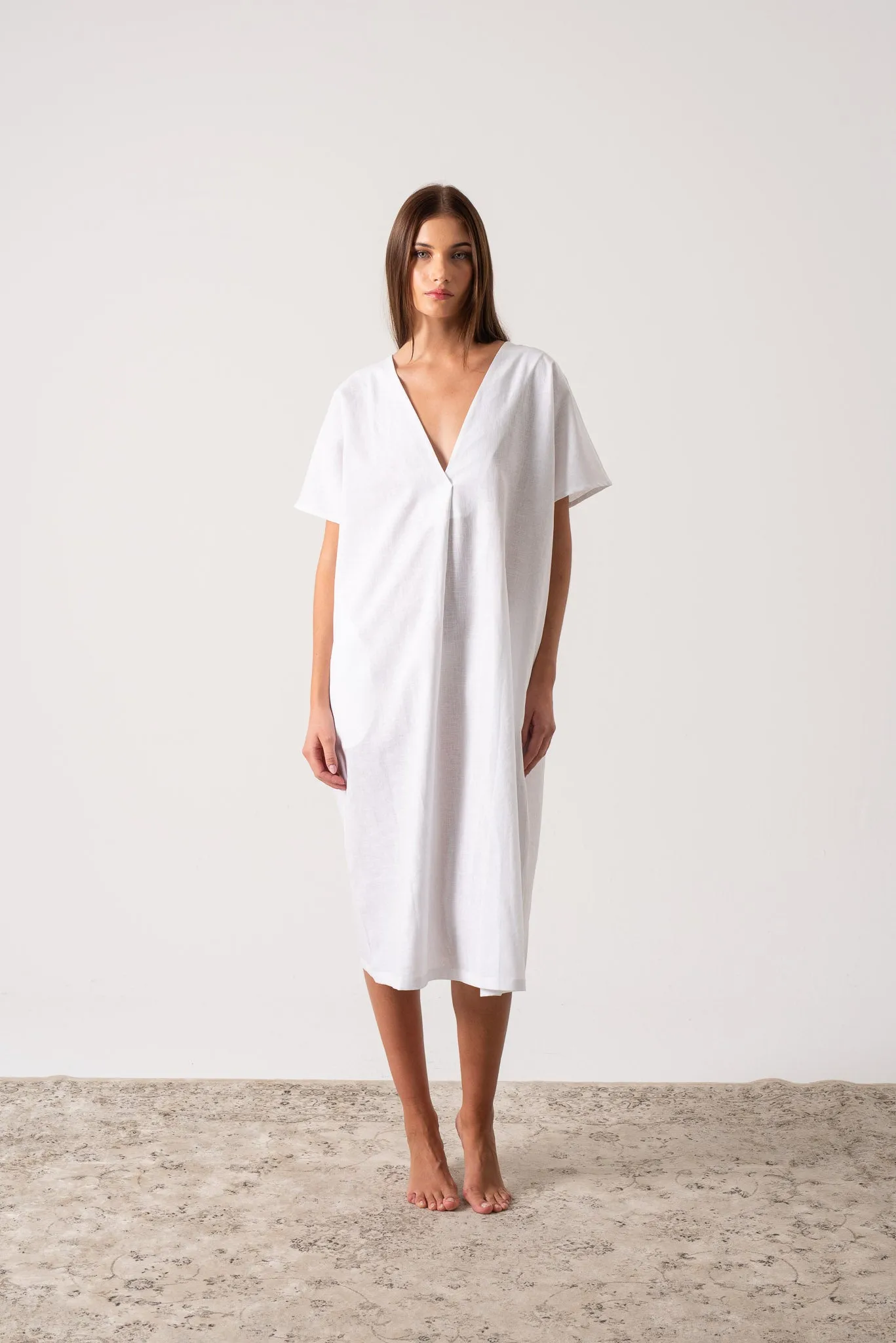 Vacanza Linen Kaftan White