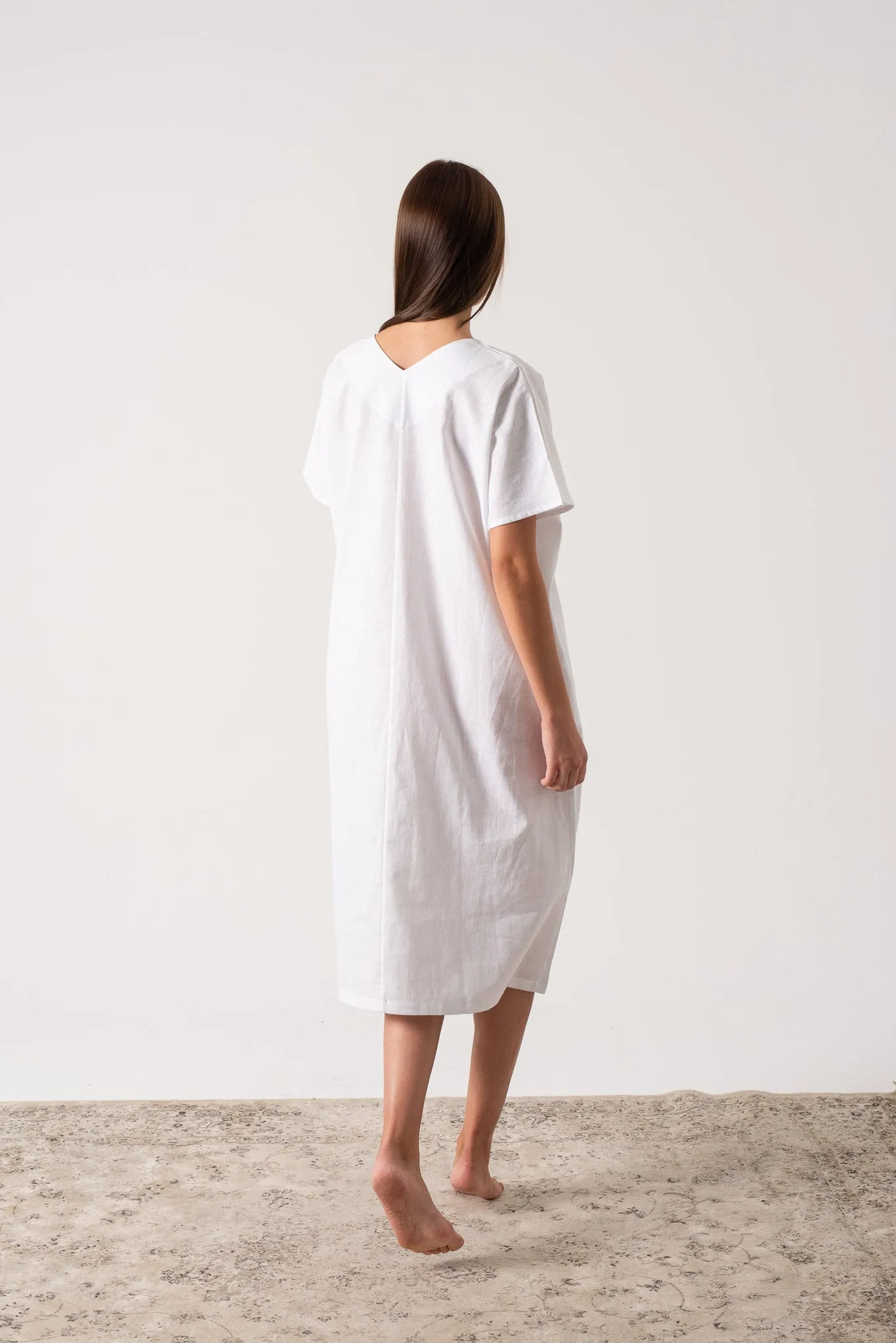 Vacanza Linen Kaftan White